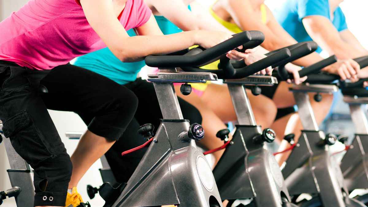 Exercise cycling online machine